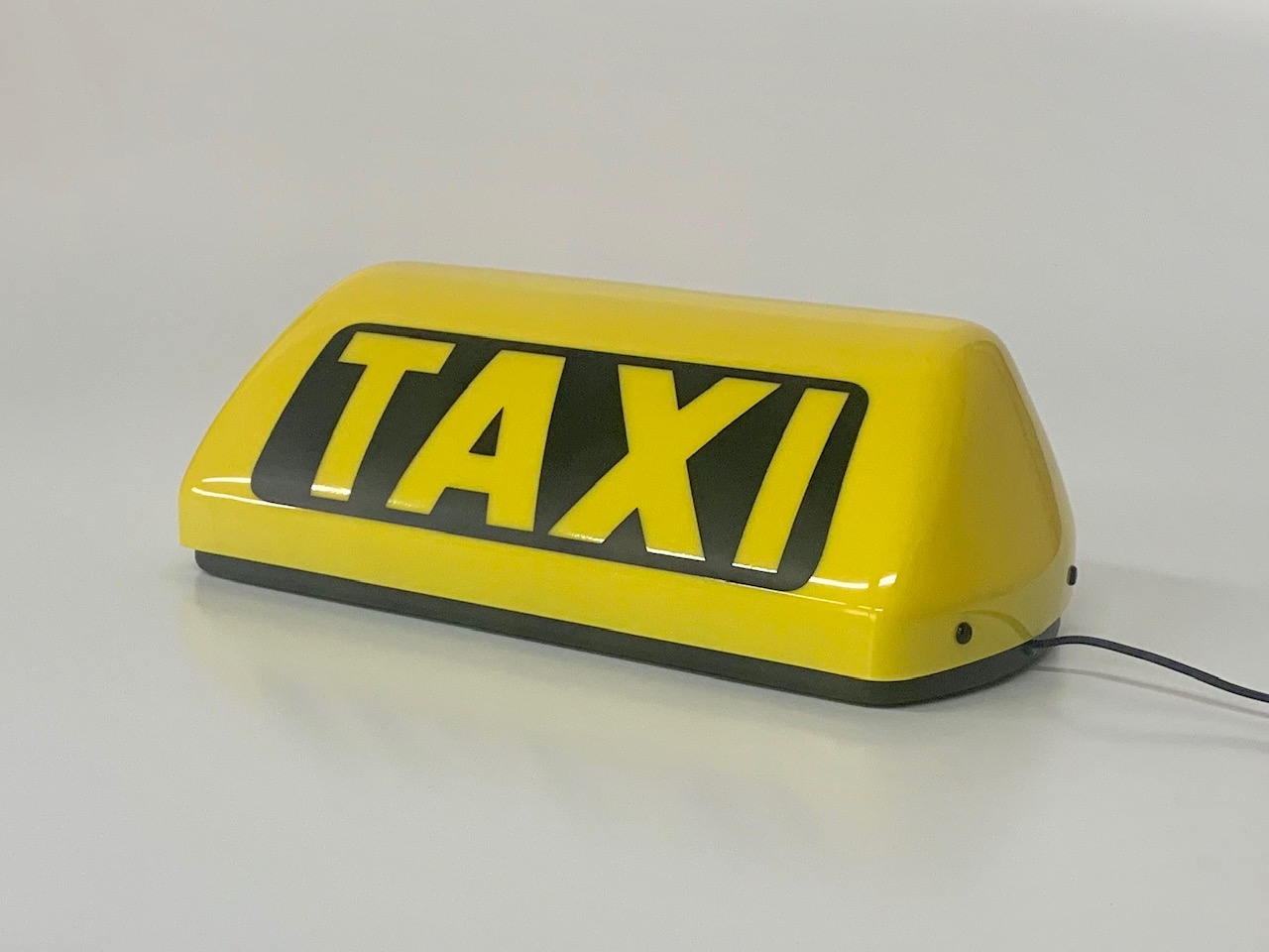 TAXI-Dachleuchten - Taxi-Dachlichter und -schilder